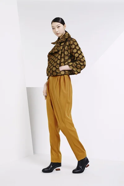 Look 3